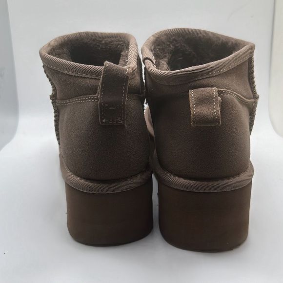 CUSHIONAIRE Women's Genuine Suede pull on platform boot +Memory Foam 7.5 TAUPE - Picture 4 of 7